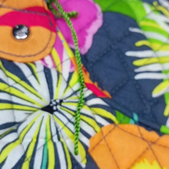 Vera Bradley Glenna Satchel Jazzy Blooms Floral Quilted Tote NWOT - Picture 3 of 15